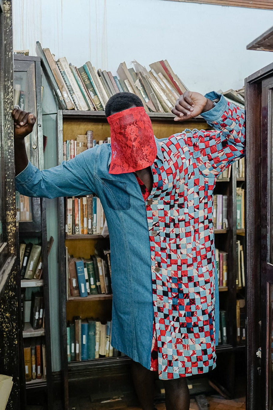 Renacido en rojo - Semana de la Moda de Nairobi 2025 2