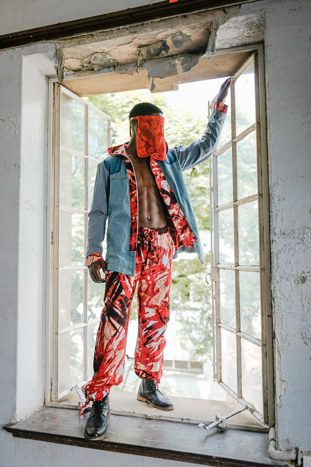 Renacido en rojo - Semana de la Moda de Nairobi 2025 2